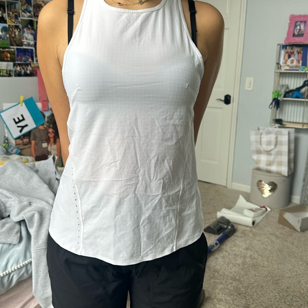 Lululemon tank top